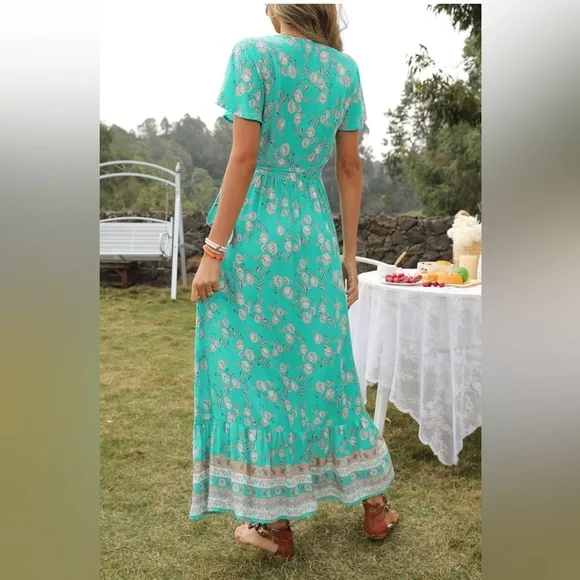 Summer wrap dress - Picture 2 of 3